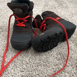 North face snow boots
